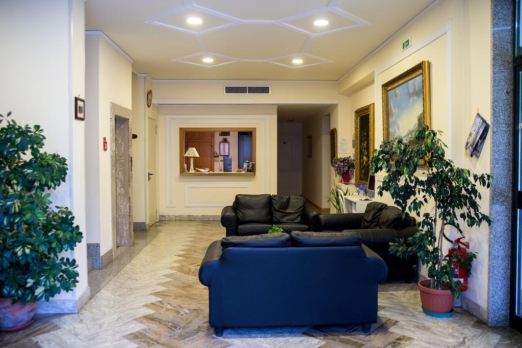 Hotel Reginella SantʼAgata sui Due Golfi Exterior foto